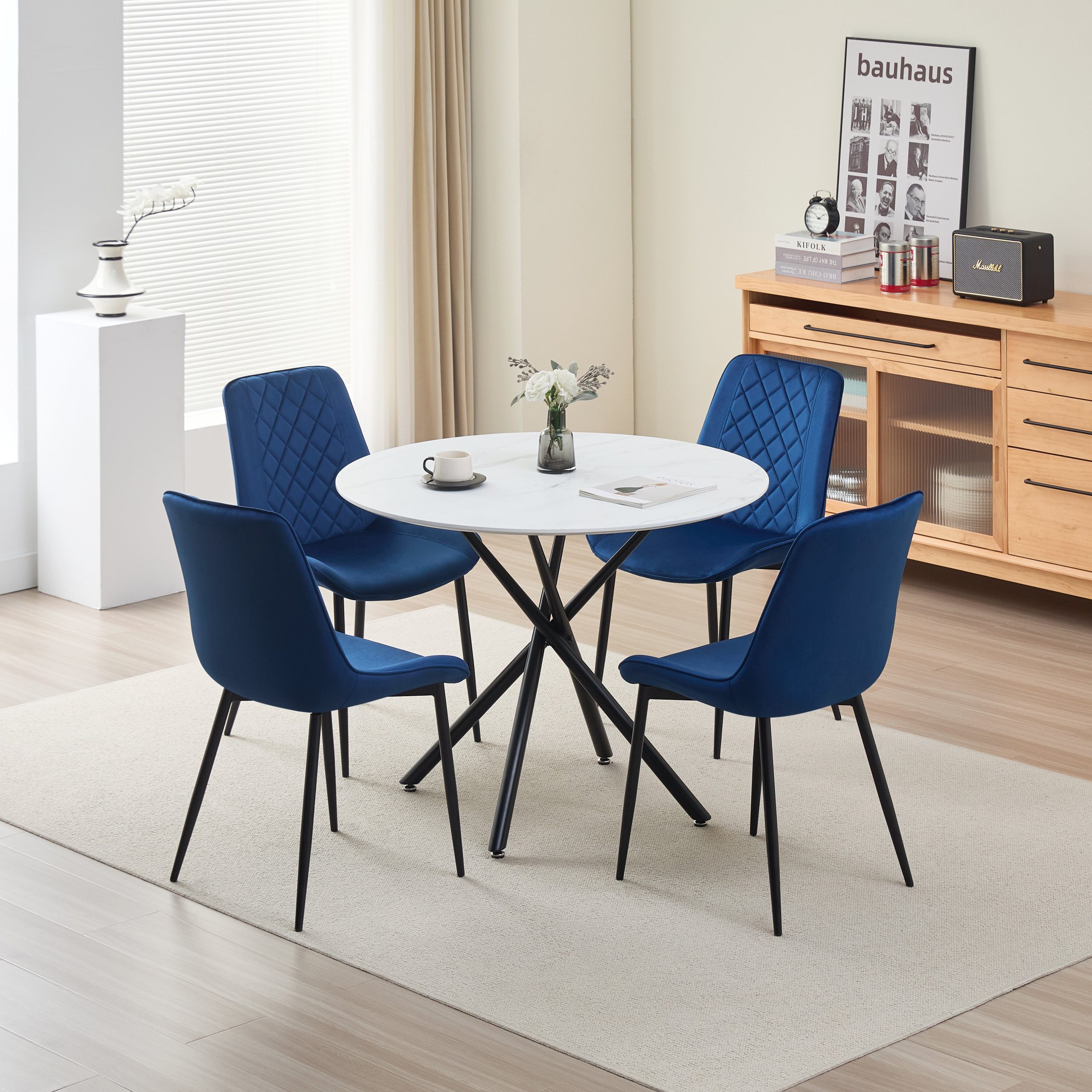 Seattle Dining Table with 4 Amelia Velvet Chairs - Image 4