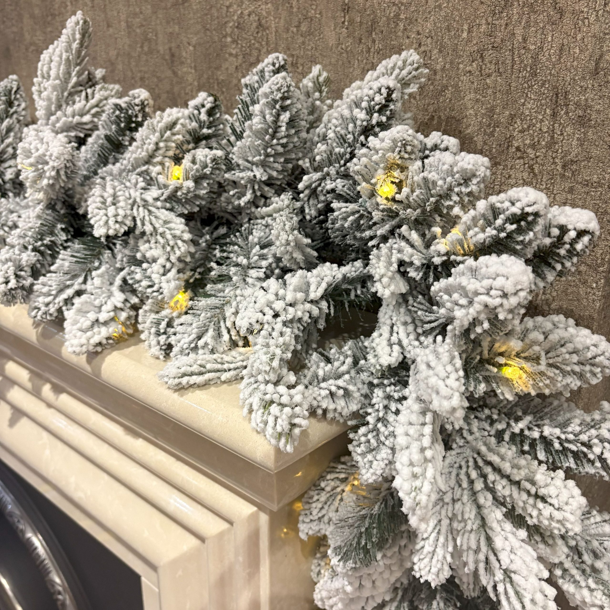 270cm Premium Mixed branch prelit Snow filled Christmas Garland - with timer - Image 4