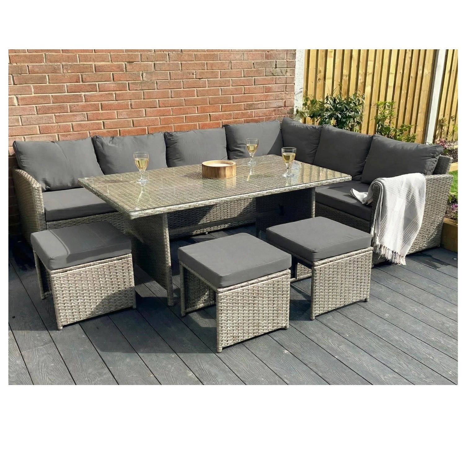 The Knutsford 9 Seat Corner Rattan Dining Set